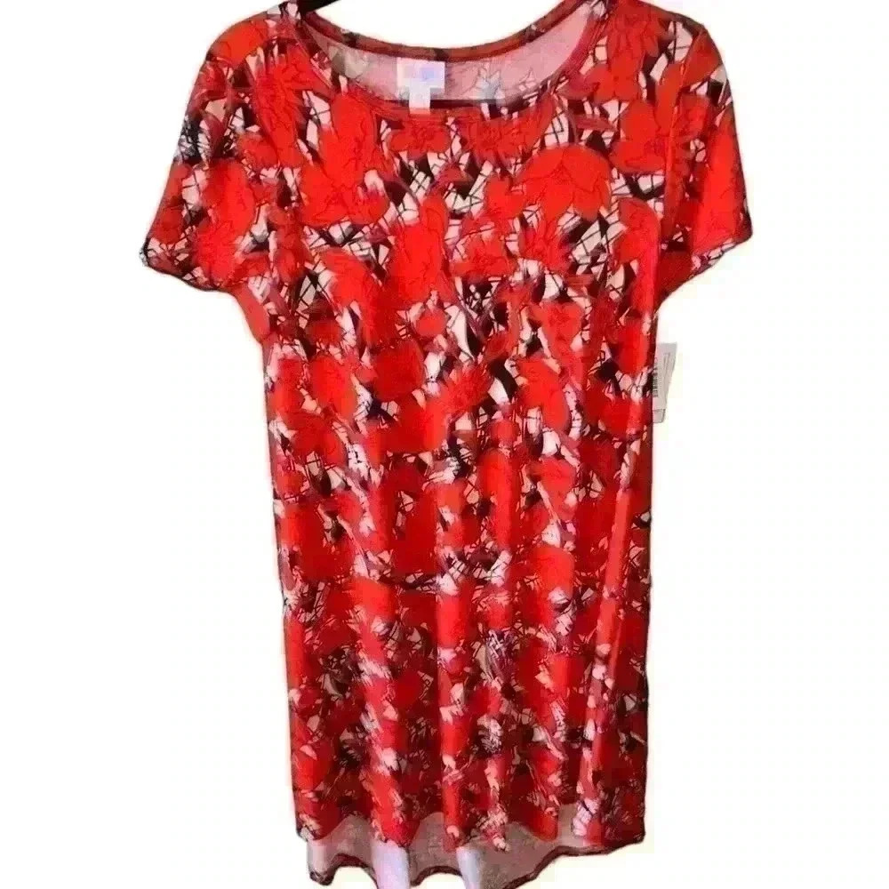 Lularoe XS red , black,‎ & white floral Carly Dress. Pattern on pattern. NWT